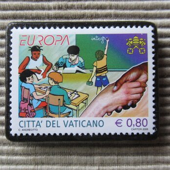 バチカン「融和」切手ブローチ 8803の画像