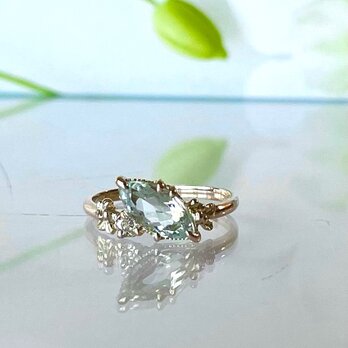 アクアマリンとダイヤモンドの朝露のリング 　の画像