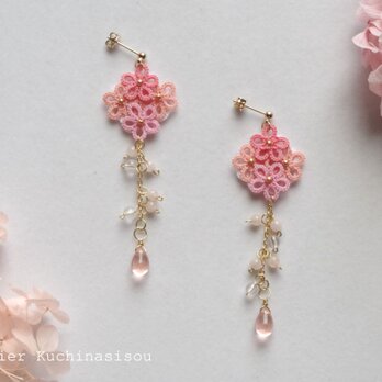 【受注製作】タティングレースのお花と水滴のピアス〈ピンク〉の画像