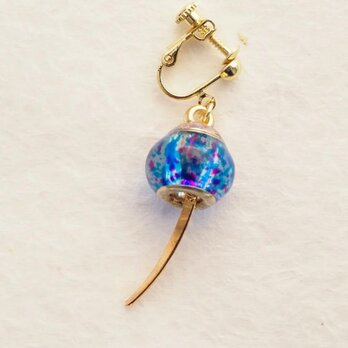 ステンドグラス風 風鈴ピアス/イヤリング "涼" Blue&Purpleの画像