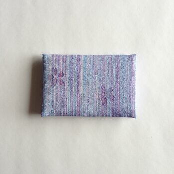 絹手染カード入れ（縦・紫青）の画像
