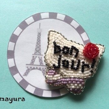 bonjour!(ボンジュール)猫顔ブローチ♡白ネコ