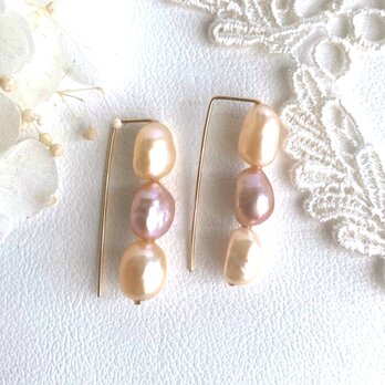 縦長バロック淡水真珠*フックピアス・ミックスカラー3pcs