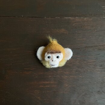フランソワルトンの赤ちゃんの顔ブローチミニの画像