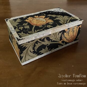 [original 裁縫箱シリーズ] ウィリアムモリス　アネモネ生地の裁縫箱の画像