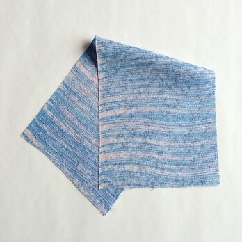 絹手染ハギレ（13.5cm×34cm  薄青淡ピンク紫）の画像