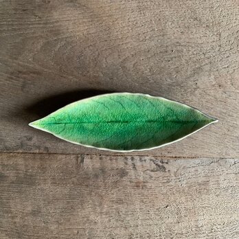 月桂樹の葉型小皿の画像