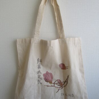 花　デザイン　トートバッグ　木蘭の画像