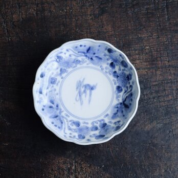 花とドットと麒麟と蝶◇伊万里　線描き染付小皿　骨董・antiques 丁寧な暮らしに。明治時代 個体Aの画像