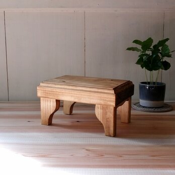 かわいいサイズの木製アンティークミニテーブル トレイ ①の画像