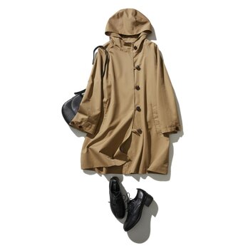 羽織るだけで雰囲気格上げ　フード付きアウター　ロングコート 淡い茶色　230911-2の画像