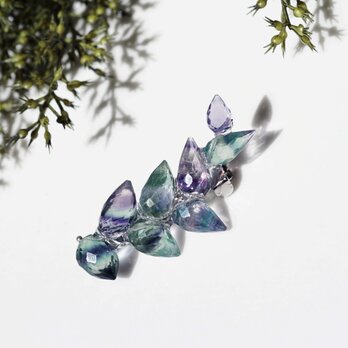 フローライトによる葛（くず）の花のブローチ　～葛の花の画像