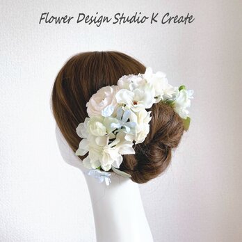 薔薇とデルフィニュウムのヘッドドレス　 結婚式　髪飾り　白　ブライダル　花嫁ヘア　ウェディング　デルフィニュウムの画像