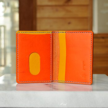 ２つ折りパスケース　スライドポケットタイプ