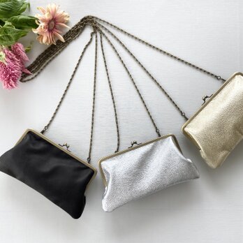 スマホと必需品で軽快に！横長がま口スマホポシェット＊ホースレザー＊キラキラ箔加工　アンティーク金具