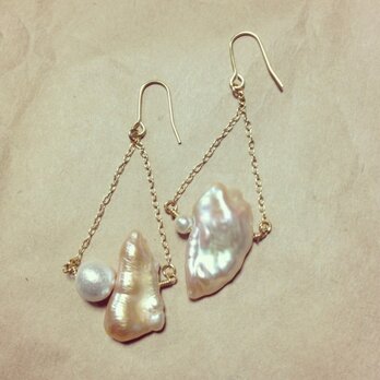 淡水パールのチェーンピアス