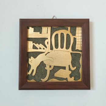 椅子　真鍮の切り絵の画像