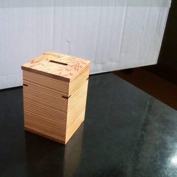 ●屋久杉　木製　貯金箱　コインケース　K154Cの画像