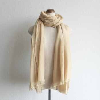 enrica cottonsilk scarf / walnut-camel / botanical dyeの画像