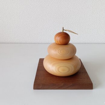 木の鏡餅 小 ー 檜 (数量限定)