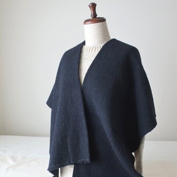 国産サフォーク羊毛１００％手織りツイードの服地（単色ヘリンボーン）の画像
