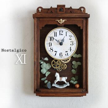 【送料無料】NOSTALGICOⅪ #011 レトロな掛け時計　Mサイズ 手作り品 アンティーク調 木製　インテリアの画像
