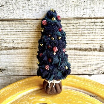 SALE！大人かわいい小さなクリスマスツリー　コットン　ビーズ　手のひらサイズ　クリスマスの画像