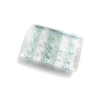 東京切子帯留め　積層ガラス　八層　菊繋ぎ　スパークリンググリーンの画像