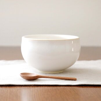 艶やかな白い釉薬のボウル ＊ お抹茶やカフェオレ、スープなどにもの画像