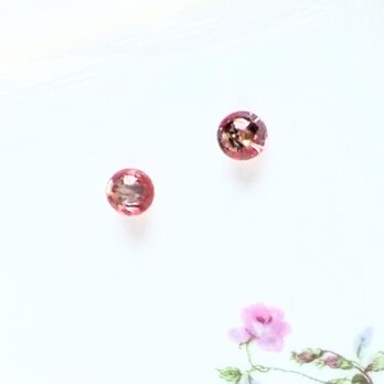 マーブル螺鈿と赤のまんまるピアスイヤリング1783の画像