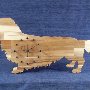 犬形時計　ダックスフンド（ロングコート）【木製（アカシア集成材）】（置き・掛け兼用）の画像
