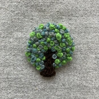 木（新緑）＊ブローチ