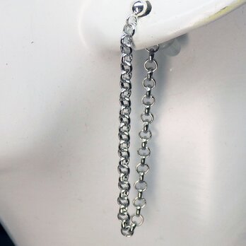 Loop Chain Stud Earringsの画像