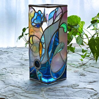 新作『フェアリーのお花畑☆ブルー』ガラス花瓶の画像