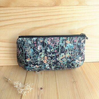 リバティ　角丸ポーチ　Lサイズ＜Wild Flowers＞(ワイルドフラワーズ)DEの画像