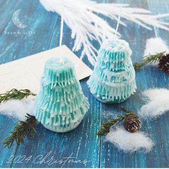 ❄️粉雪をかぶった蜜蝋のクリスマスツリーキャンドルの画像