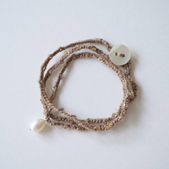 Koeda -淡水パール刺繍糸のネックレス