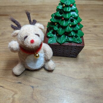 クリスマス置物（羊毛フェルトトナカイ）の画像