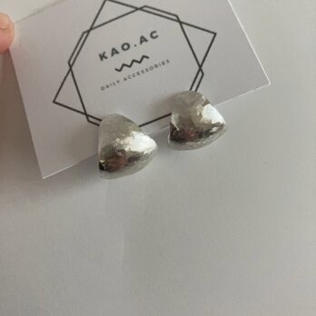 小さめ【silver950さんかく curlピアス(14kgfポスト)/イヤリングの画像