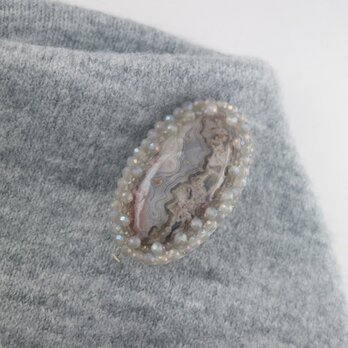 クレイジーレースアゲートのブローチ