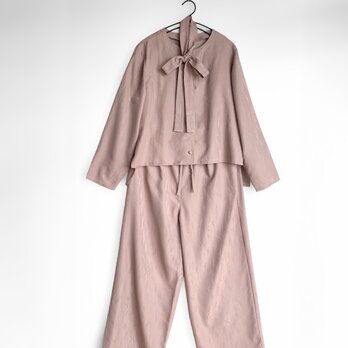 ブラウス　ワイドパンツセットアップ【送料無料】ボウタイ付き　着物リメイク　ピンクの画像