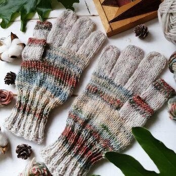 Noël〜聖夜  オパール毛糸のスマホ対応５本指手袋の画像