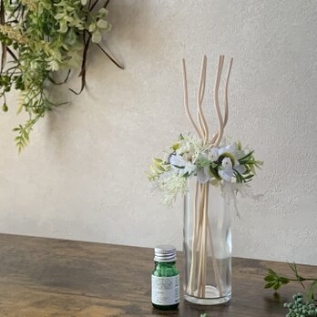 アロマ　ディフューザー　ホワイト　ナチュラル　ボトル　ガラス瓶　アーティフィシャルフラワー　造花　の画像