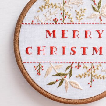 Merry Christmas × ボタニカル手刺繍タペストリーの画像