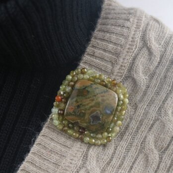 アイオライトと【グロッシュラーガーネット】