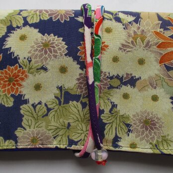 ７４７６　花柄の着物で作った和風財布・ポーチ＃送料無料の画像