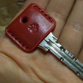 肉球刻印のキーカバー　ルガト赤の画像