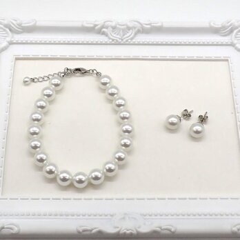 【スタッドピアス】パールアクセサリー２点セット【ピアス・ブレスレット】