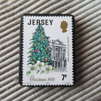 ジャージー島　クリスマス切手ブローチ9136の画像