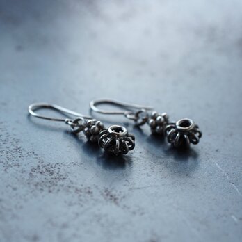 'karen' beads mix - silver pierceの画像